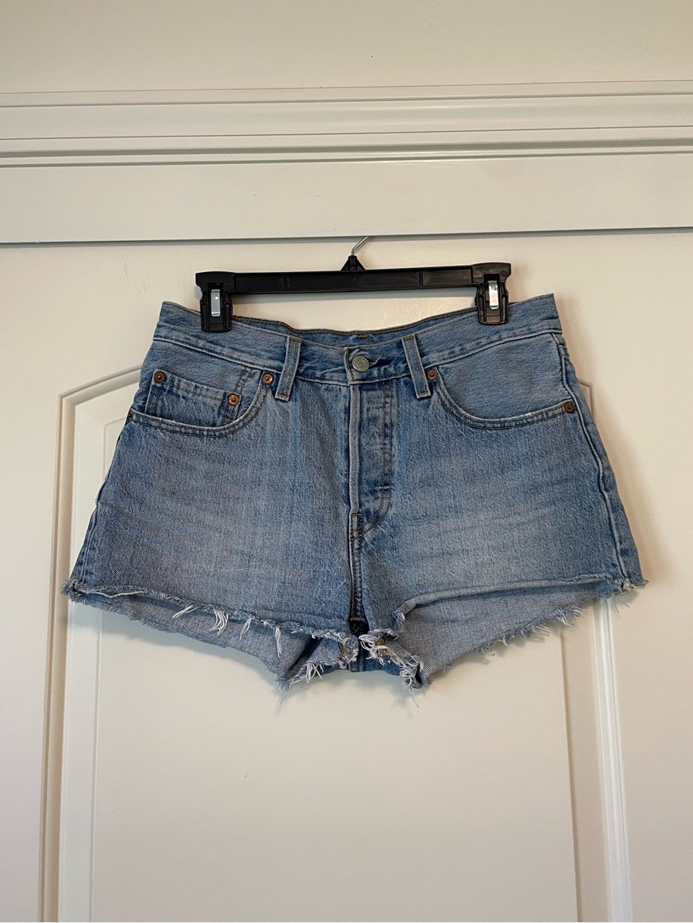 Levi 501 Denim Cut Off Shorts - size 26”